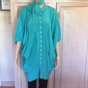 Vintage Falls Teal 100% Silk Blouse Top Pussy Bow
